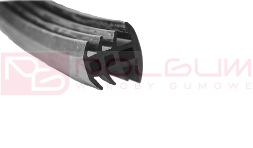 Uszczelka typu " T " maskująca do paneli fotowoltaicznych, gumowa, czarna, elastyczna odporna na warunki atmosferyczne, szczelina miedzy panelami od 15 do 20 mm